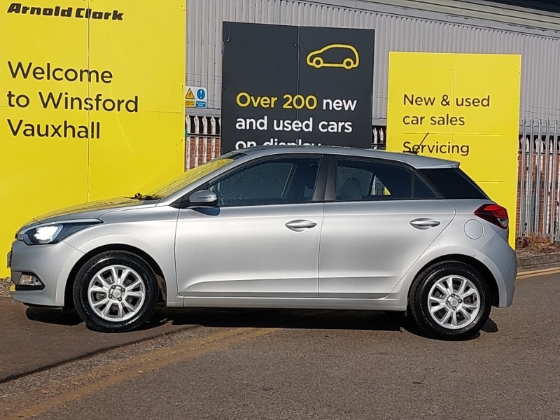Hyundai I20 1.2 Se Silver #4