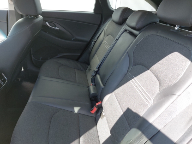 Hyundai I30 1.0T Gdi Premium White #6