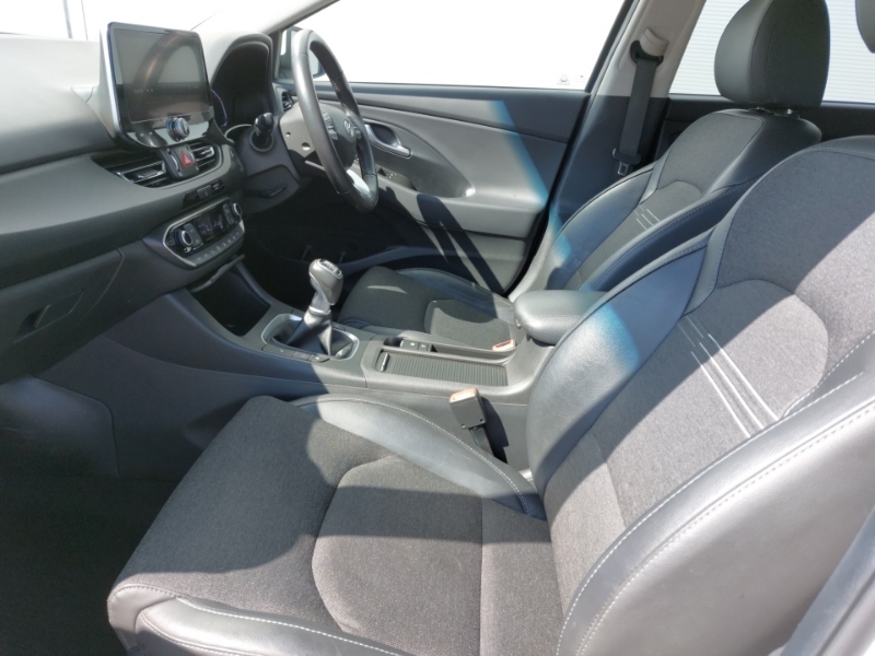 Hyundai I30 1.0T Gdi Premium White #5