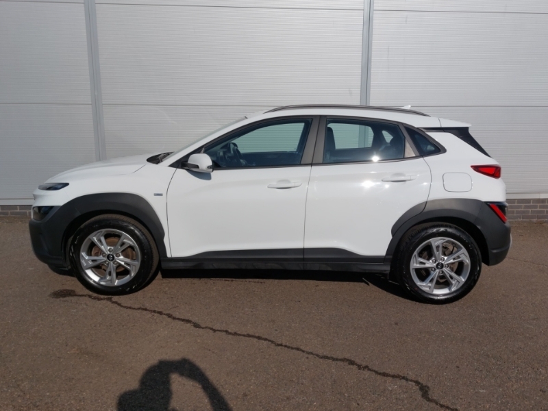 Hyundai Kona 1.0 Tgdi 48V Mhev Se Connect White #4