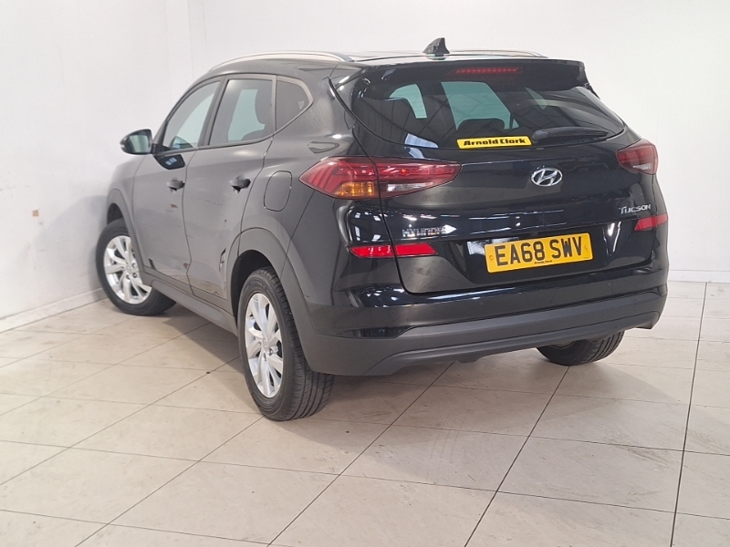 Hyundai Tucson 1.7 Crdi Blue Drive Se Nav Suv Dct Euro White #2