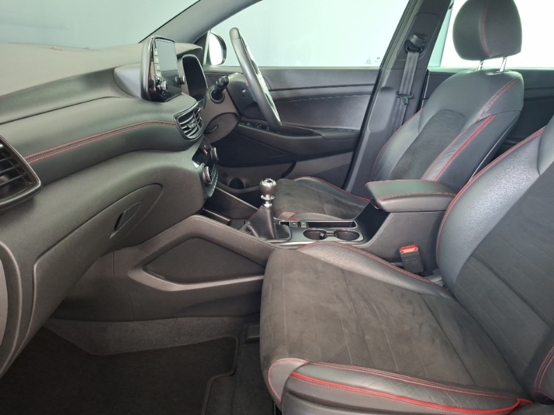 Hyundai Tucson 1.6 Gdi N Line 2Wd Black #5