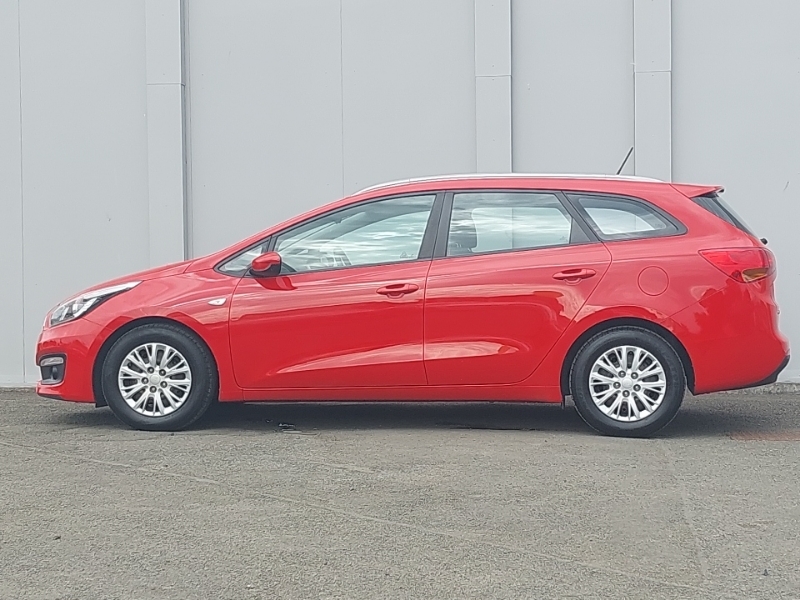 Kia Ceed 1.4 Crdi 1 Red #4