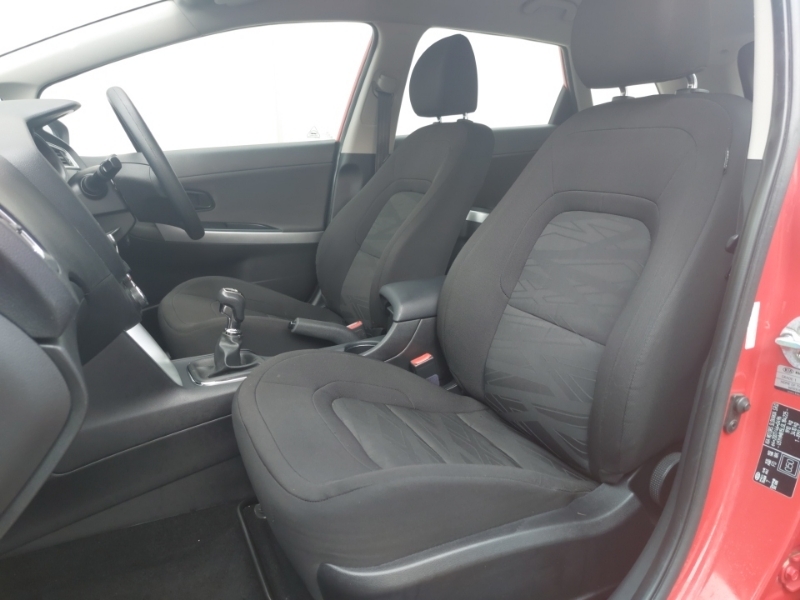 Kia Ceed 1.4 Crdi 1 Red #5