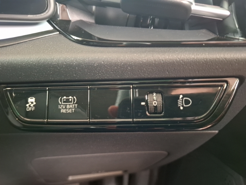 Kia Niro 1.6H Gdi 4 Suv Hybrid Dct Euro 6 Ss Green #17