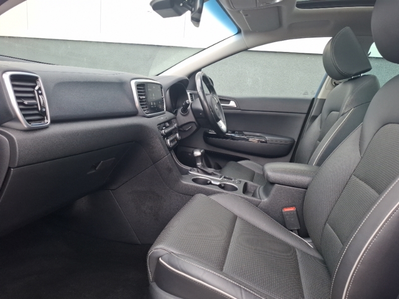 Kia Sportage 1.6 Gdi 2 Suv Ss Red #5