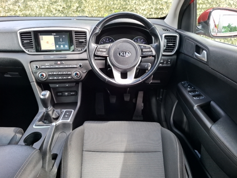 Kia Sportage 1.6 Gdi 1 Euro 6 Ss White #8