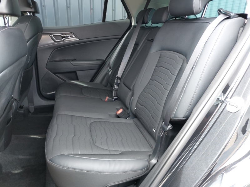 Kia Sportage 1.6T Gdi Isg 3 Black #6