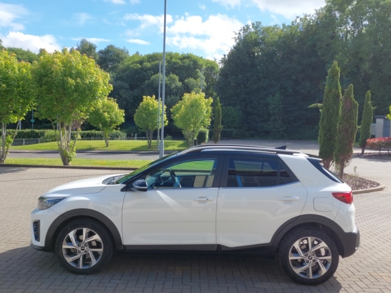 Kia Stonic 1.0T Gdi 48V Gt-line S Dct White #4