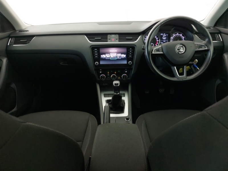 Skoda Octavia 1.6 Tdi Cr Se Drive Silver #3