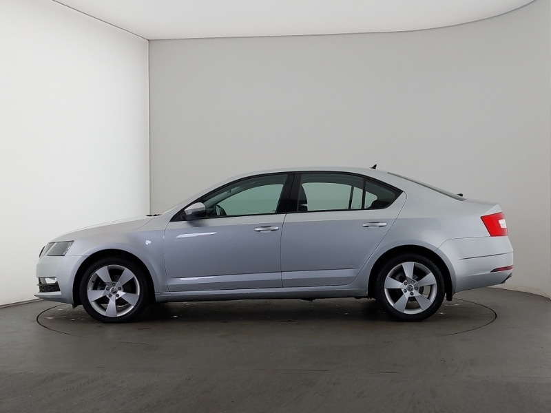 Skoda Octavia 1.6 Tdi Cr Se Drive Silver #4
