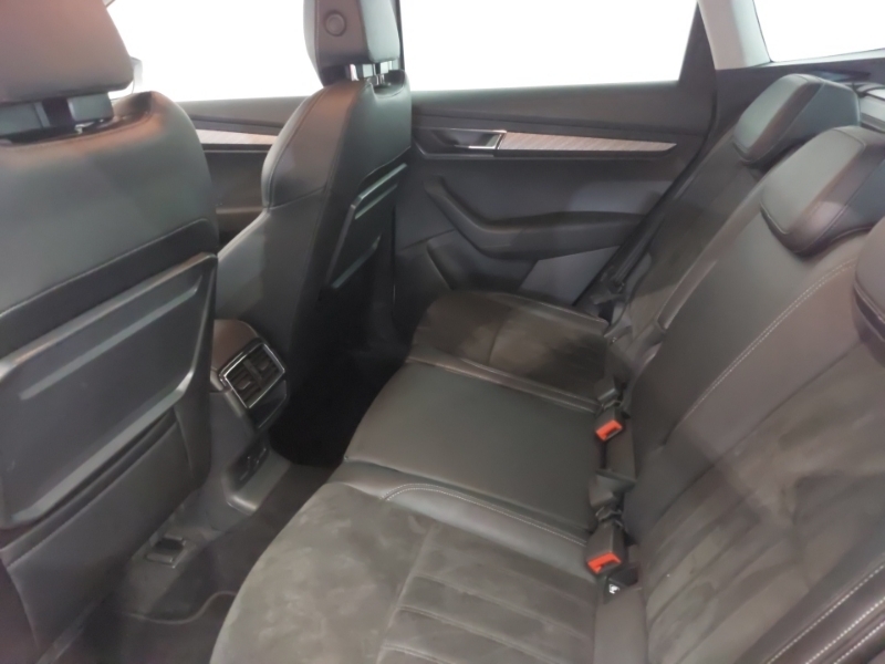 Skoda Karoq 1.5 Tsi Se L Dsg White #6