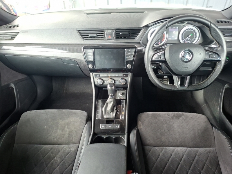 Skoda Superb 2.0 Tsi Sport Line Dsg White #3