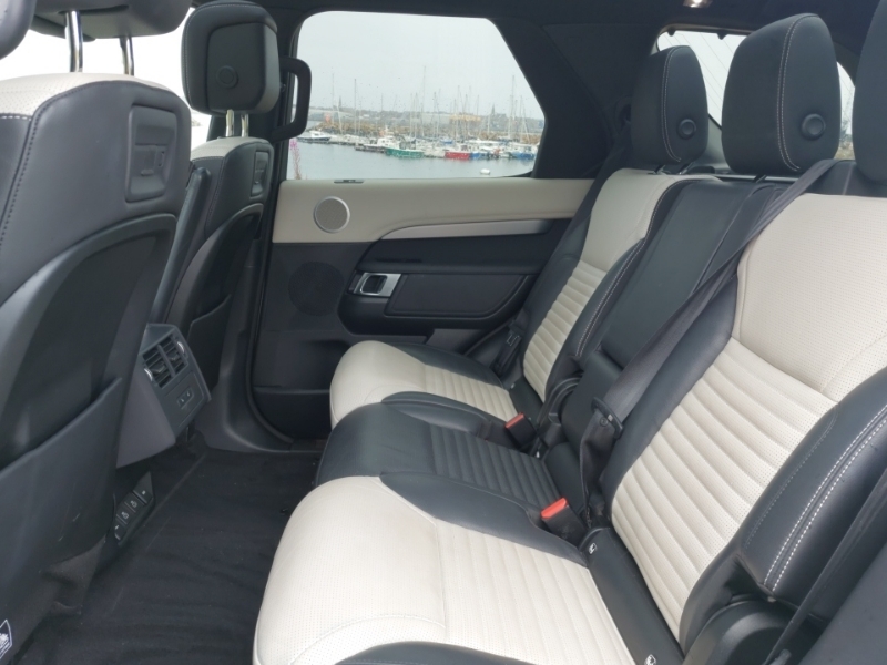 Land Rover Discovery 3.0 D300 R-dynamic Se Silver #6