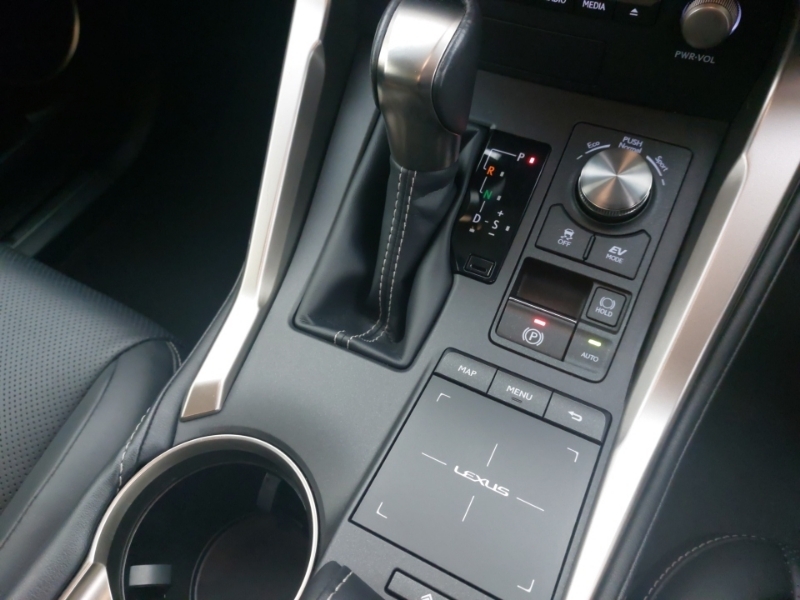 Lexus NX 300H 2.5 F-sport Premium Nav Pan Roof Black #15