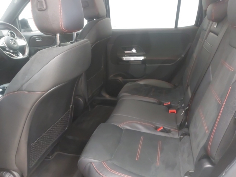 Mercedes-Benz GLB Class Glb 200 Amg Line 7G-tronic Black #6