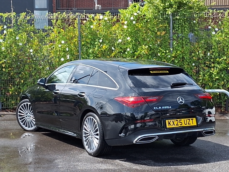 Mercedes-Benz CLA Class Cla 220D Amg Line Premium Tip Black #2