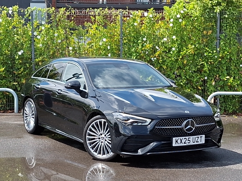 Mercedes-Benz CLA Class Cla 220D Amg Line Premium Tip Black