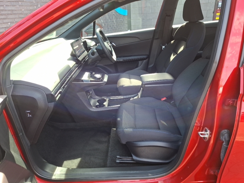 MG MG4 150Kw Se Ev Long Range 64Kwh Red #5