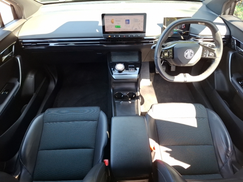 MG MG4 150Kw Trophy Ev Long Range 64Kwh Black #3