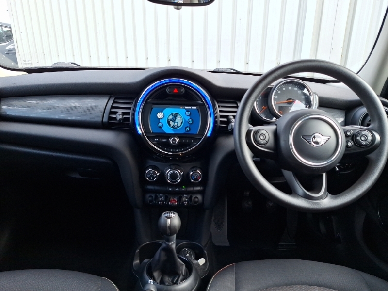 Mini Hatch 1.5 Cooper Classic II DE69FSD Blue #3