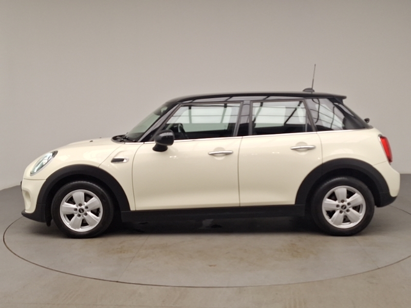 Mini Hatch 1.5 Cooper Classic II SB68WBW White #4