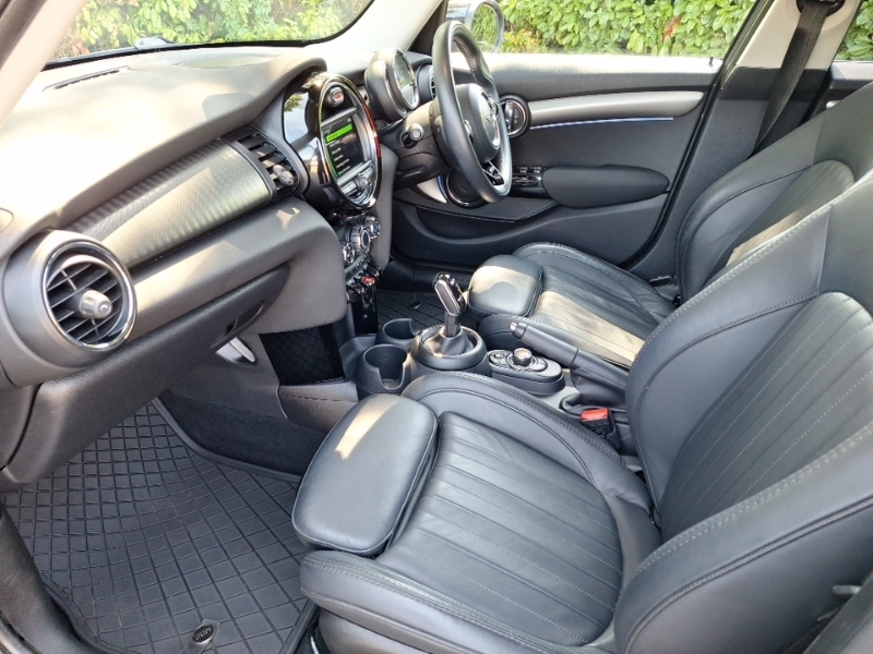 Mini Hatch 1.5 Cooper Exclusive II YD69AGA Grey #5