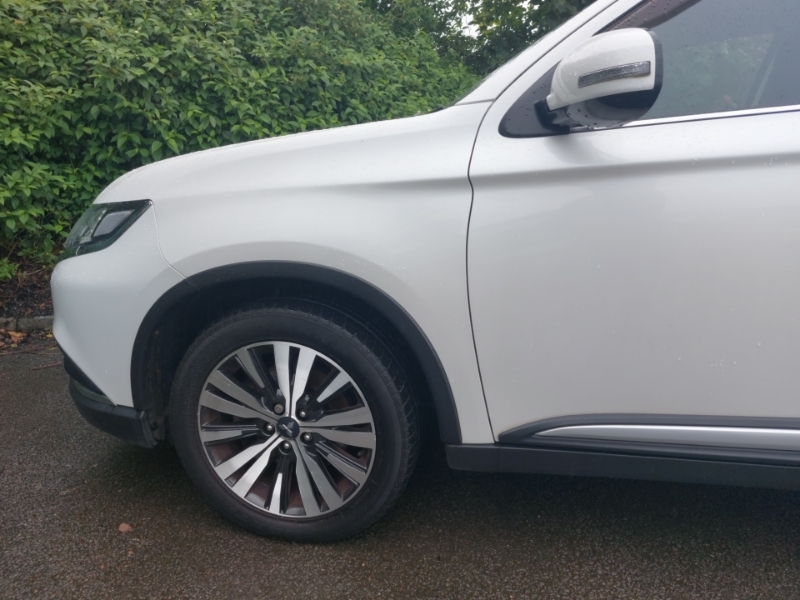 Mitsubishi Outlander 2.4H Twinmotor 13.8Kwh Design Cvt 4Wd Euro 6 Ss  #19