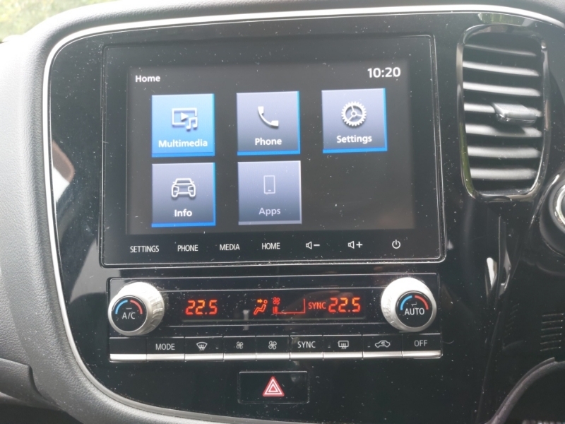 Mitsubishi Outlander 2.4H Twinmotor 13.8Kwh Design Cvt 4Wd Euro 6 Ss  #10
