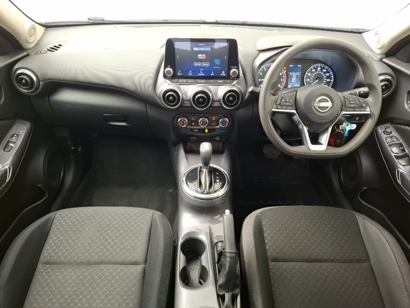 Nissan Juke 1.0 Dig-t 114 Acenta Dct White #3