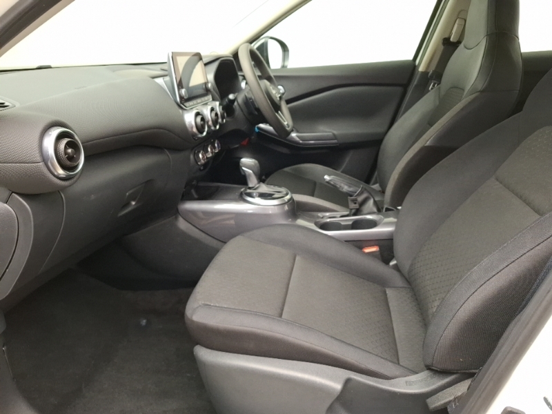 Nissan Juke 1.0 Dig-t 114 Acenta Dct White #5