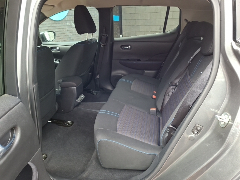 Nissan Leaf 110Kw N-connecta 39Kwh Grey #6