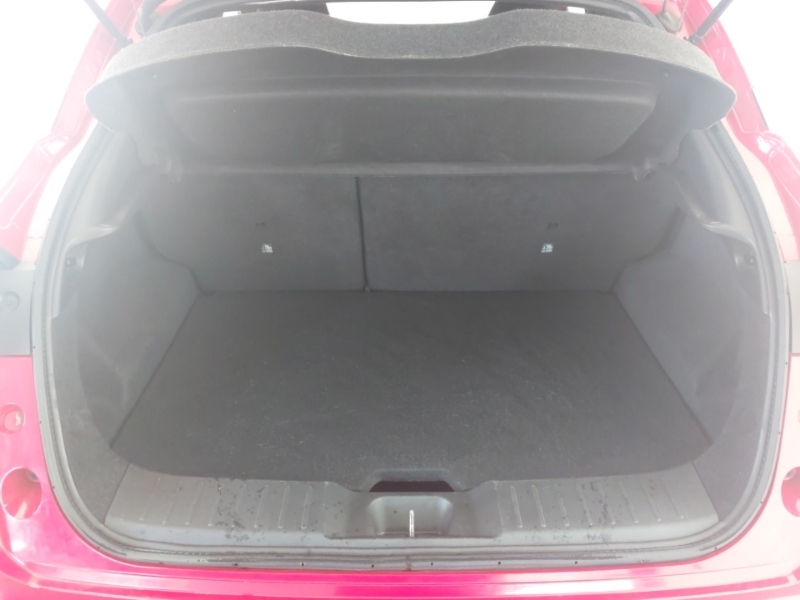 Nissan Juke 1.0 Dig-t 114 Tekna Cwvehiclemarketing Red #18