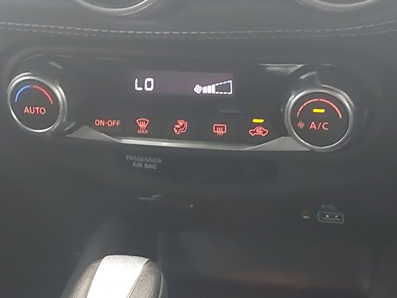 Nissan Juke 1.0 Dig-t 114 Tekna Cwvehiclemarketing Red #15