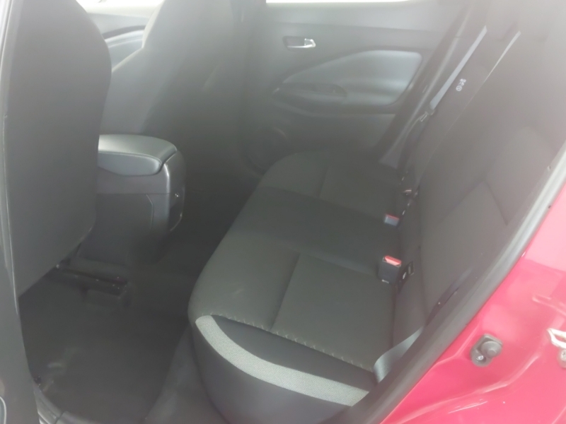 Nissan Juke 1.0 Dig-t 114 Tekna Cwvehiclemarketing Red #6