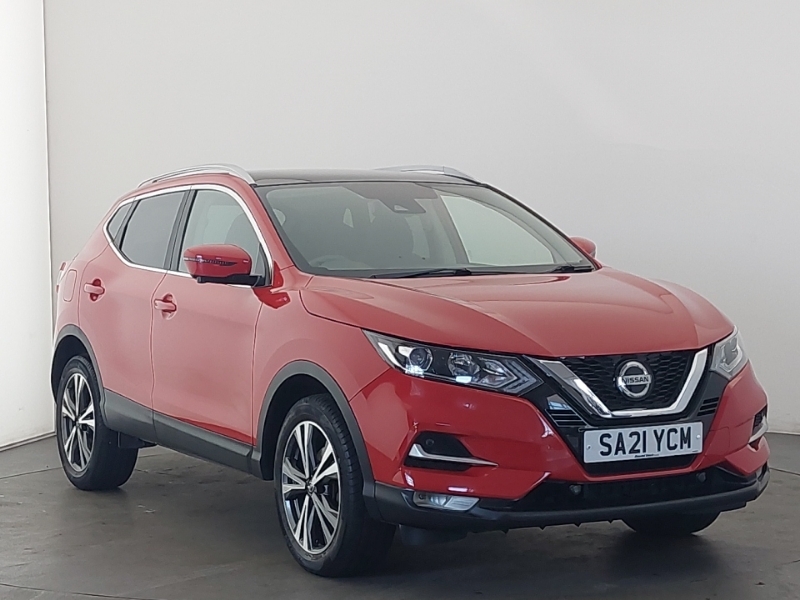 Nissan Qashqai 1.3 Dig-t N-connecta Glass Roof Pack Red