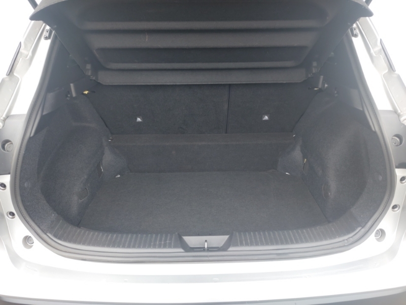 Nissan Qashqai 1.3 Dig-t Mh N-connecta Silver #18