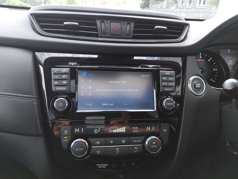 Nissan X-Trail 1.6L Dci N-connecta 4Wd 130 Bhp White #11