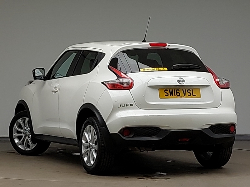 Nissan Juke 2016 1.6 Tekna Suv Xtron Euro 6 117 Ps White #2