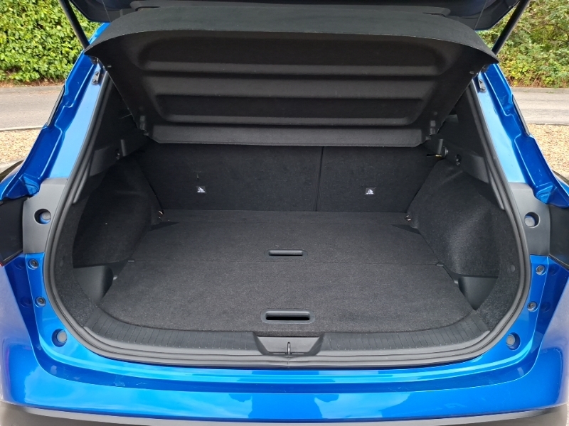 Nissan Qashqai 1.3 Dig-t Mh 158 N-connecta Xtronic Grey #18