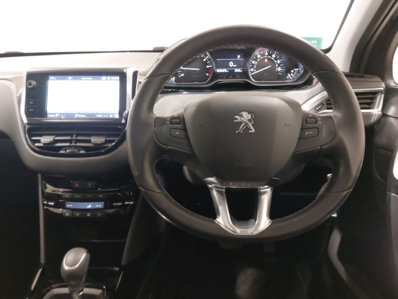 Peugeot 2008 1.2 Puretech Allure Premium Suv Grey #8