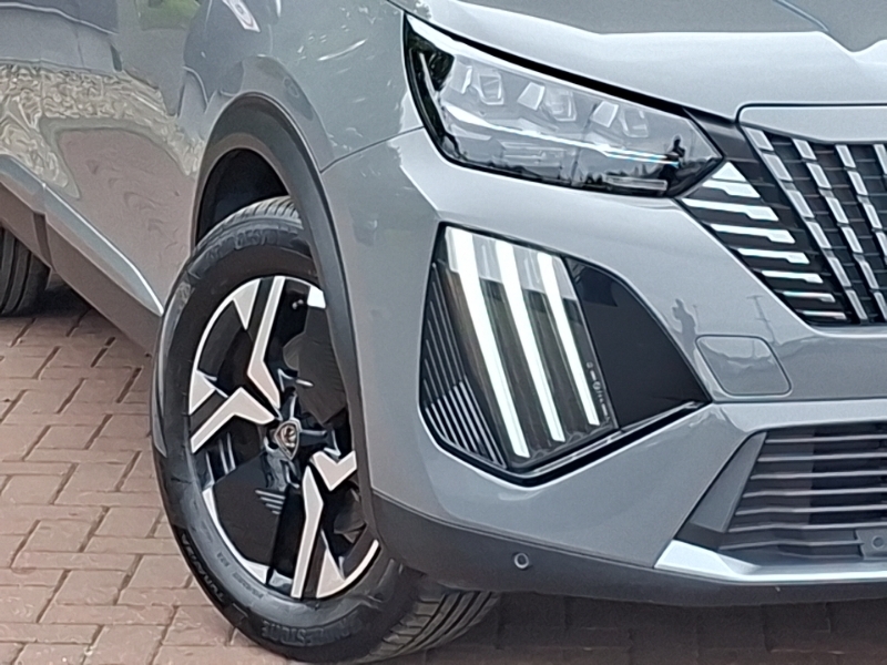 Peugeot e-2008 50Kwh Gt Suv 7Kw Charger 136 White #20