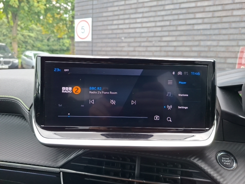 Peugeot e-2008 50Kwh Gt Suv 7Kw Charger 136 White #11