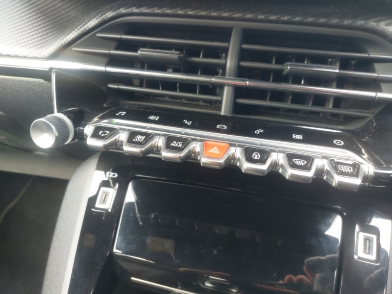 Peugeot 208 1.2 Puretech Allure Premium Eat Euro 6 Ss Grey #16