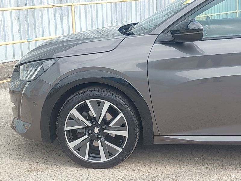 Peugeot 208 1.2 Puretech Allure Premium Eat Euro 6 Ss Grey #19
