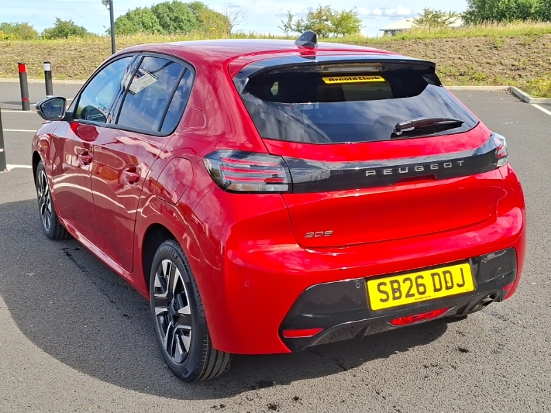 Peugeot 208 1.2 Puretech 100 Allure Red #2