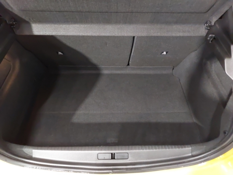 Peugeot 208 1.2 Puretech Allure Premium Euro 6 Ss #18
