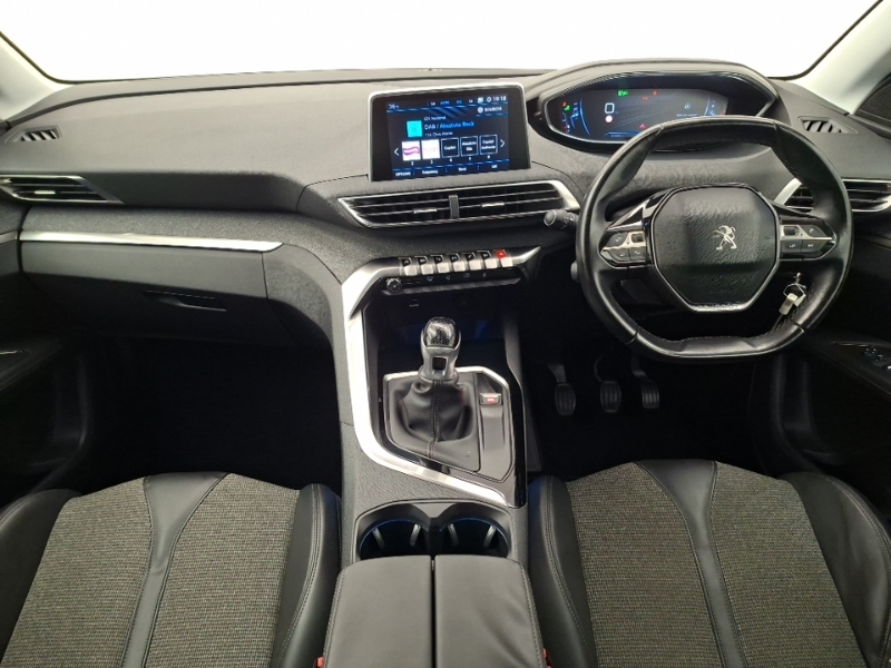 Peugeot 3008 1.6 Bluehdi 120 Allure Red #3