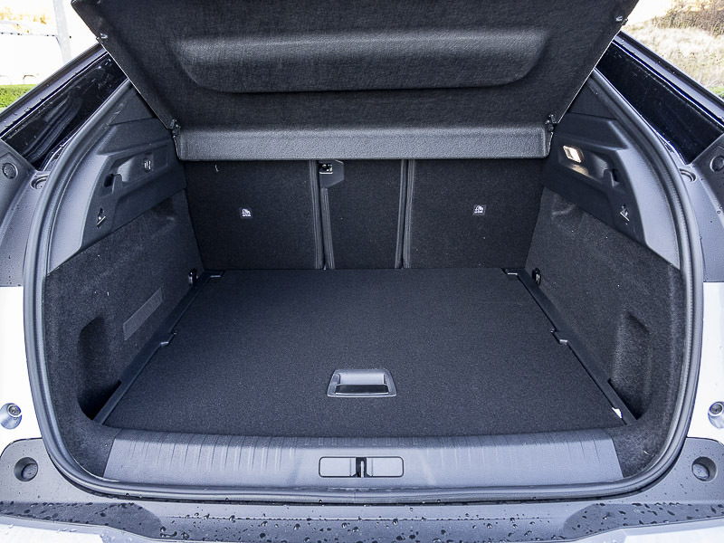 Peugeot 3008 157Kw Gt 73Kwh Grey #18