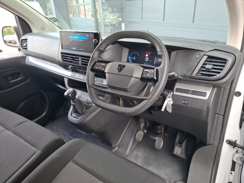 Peugeot Expert 1.5 Bluehdi 120 Professional Van White #3